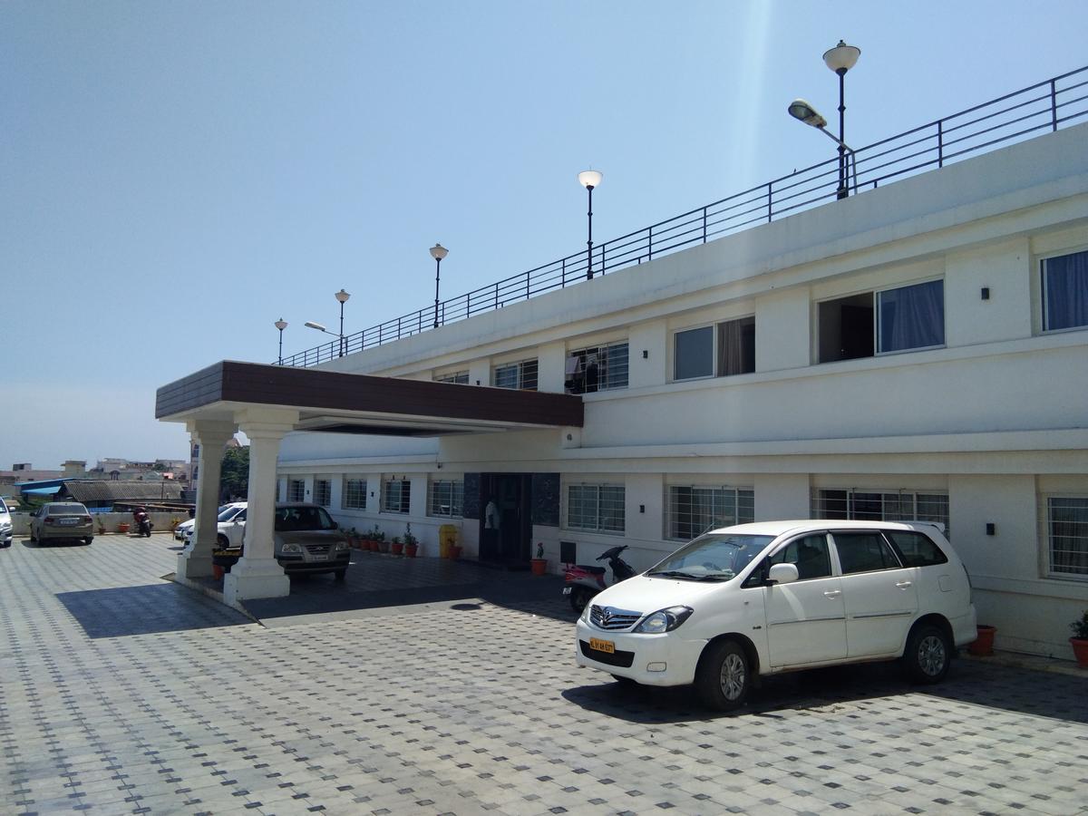 Hotel Sea Face Kanyakumari Buitenkant foto