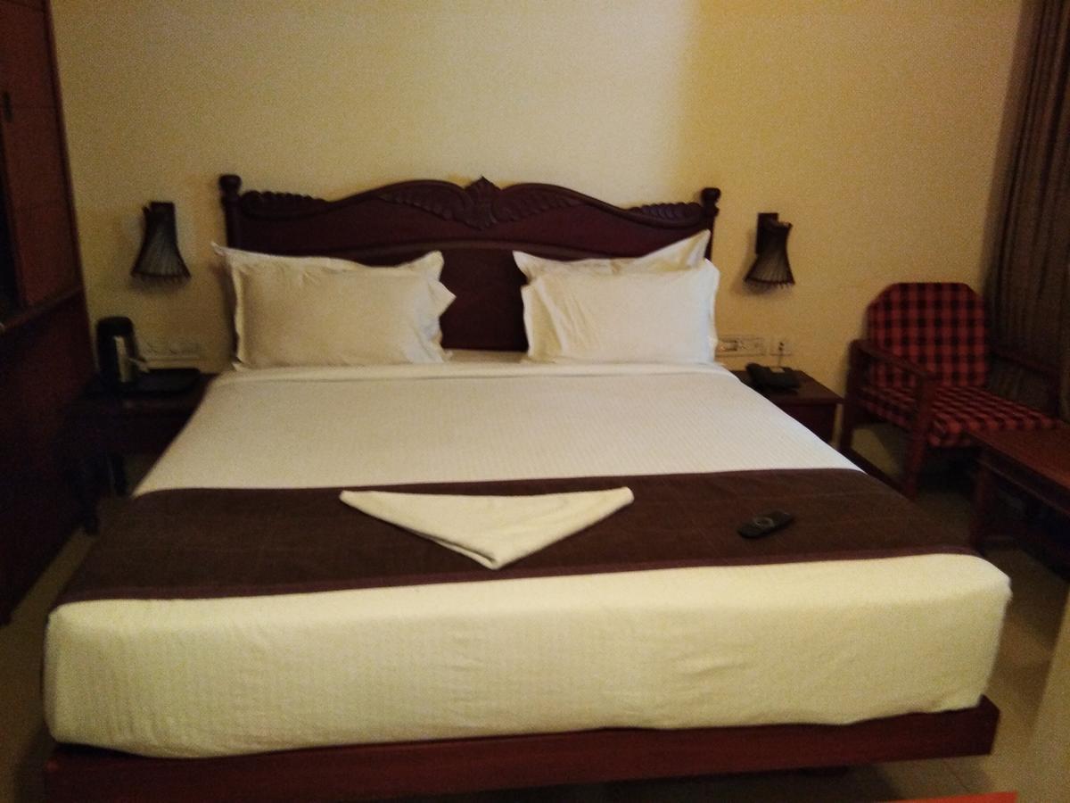 Hotel Sea Face Kanyakumari Buitenkant foto